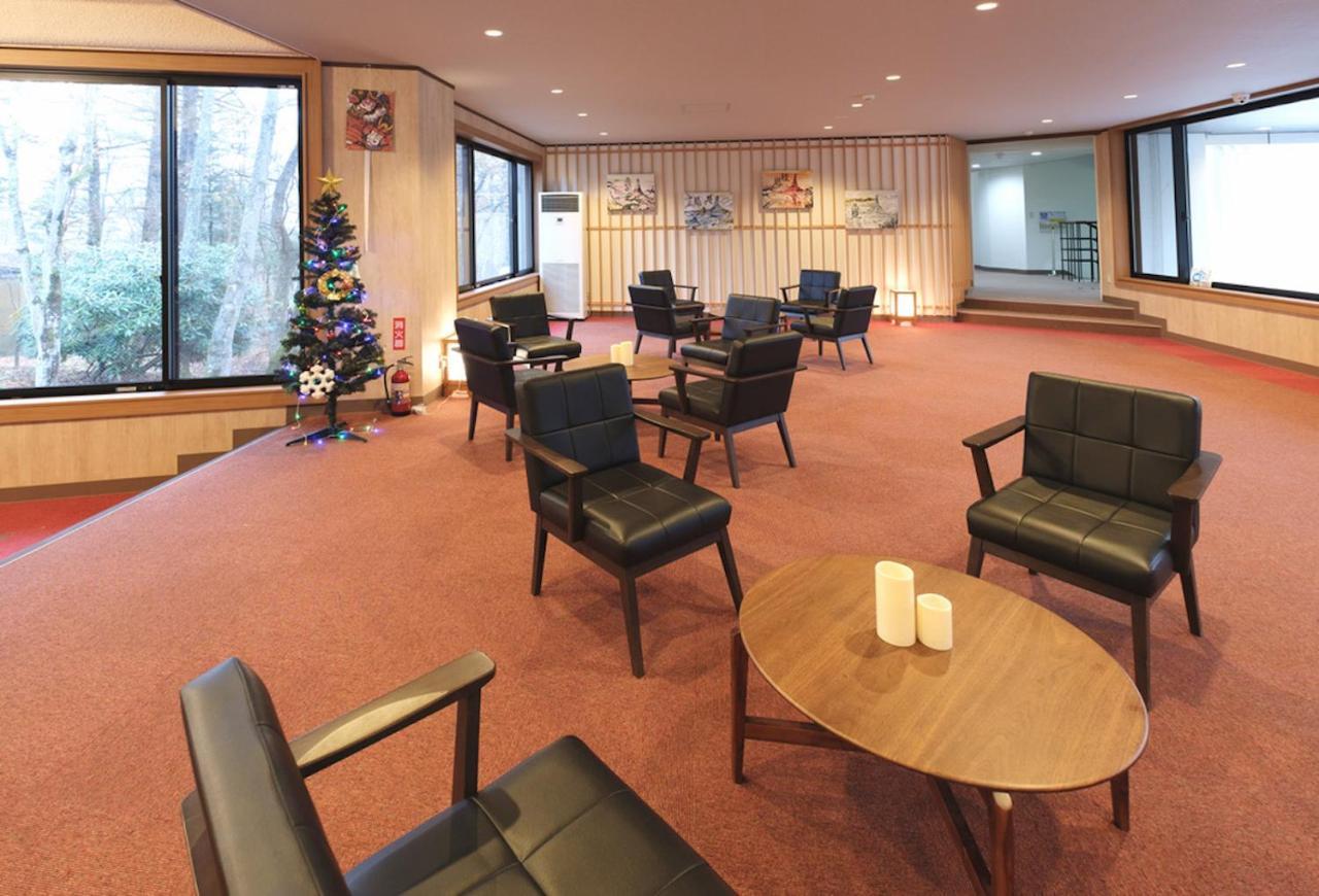 Fuji Hokin Kaikan Hotel Yamanakako Buitenkant foto