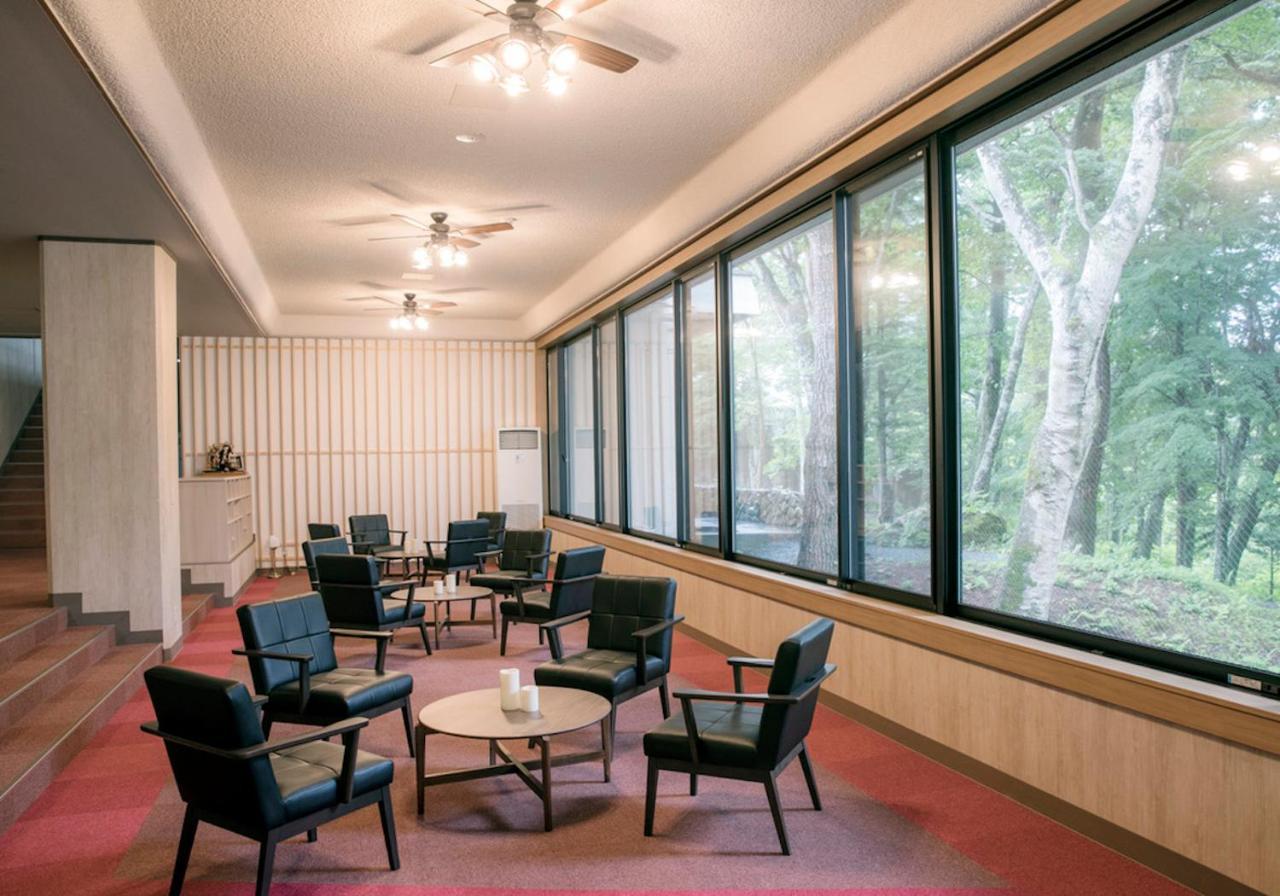 Fuji Hokin Kaikan Hotel Yamanakako Buitenkant foto