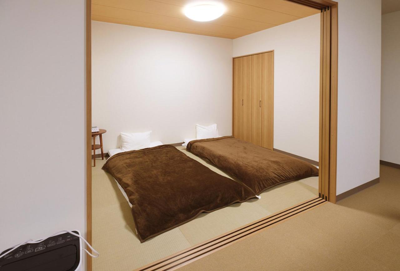 Fuji Hokin Kaikan Hotel Yamanakako Buitenkant foto
