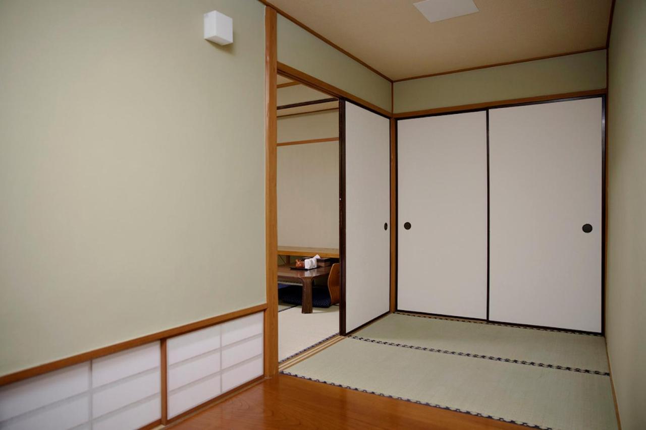 Fuji Hokin Kaikan Hotel Yamanakako Buitenkant foto
