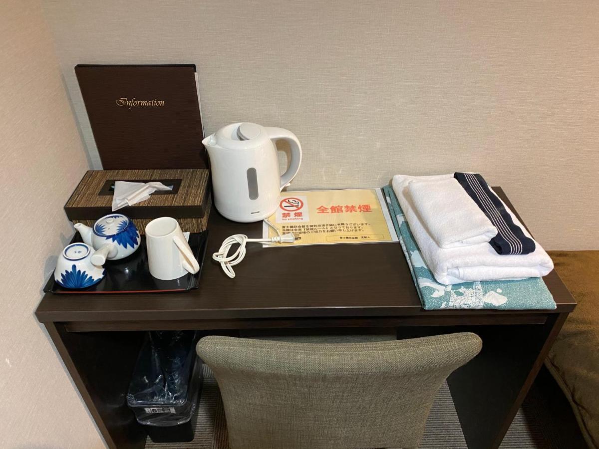 Fuji Hokin Kaikan Hotel Yamanakako Buitenkant foto