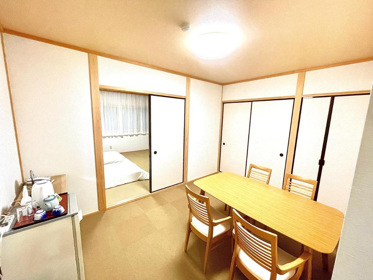 Fuji Hokin Kaikan Hotel Yamanakako Buitenkant foto
