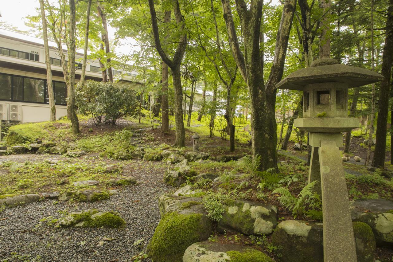 Fuji Hokin Kaikan Hotel Yamanakako Buitenkant foto